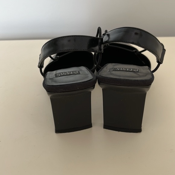 Vintage Anne Klein Shiny Black Leather Sling Back Shoes, sizes 6/7 - Picture 7 of 10